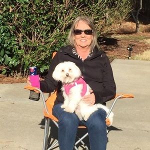 Meet your Posher, Debbie